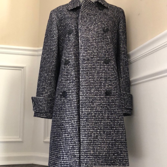 Coat - Picture 2 of 4